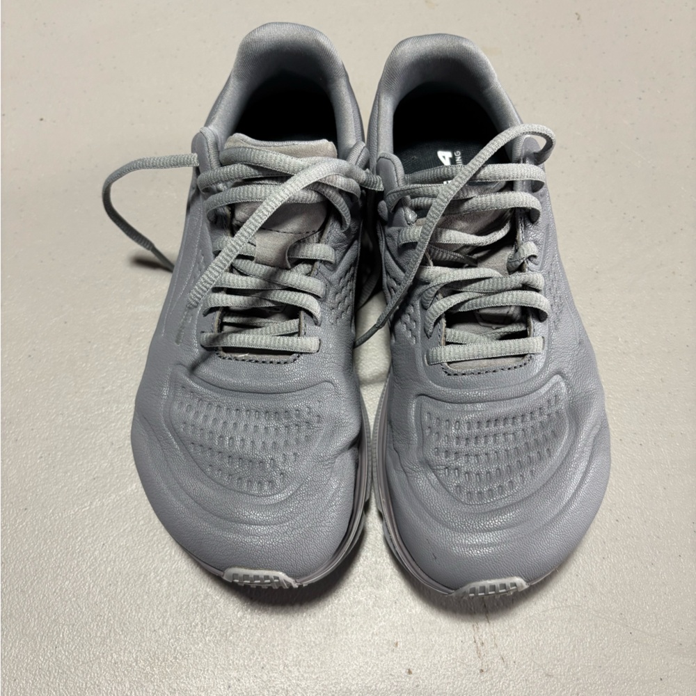 Altra Women's Gray Athletic Shoes